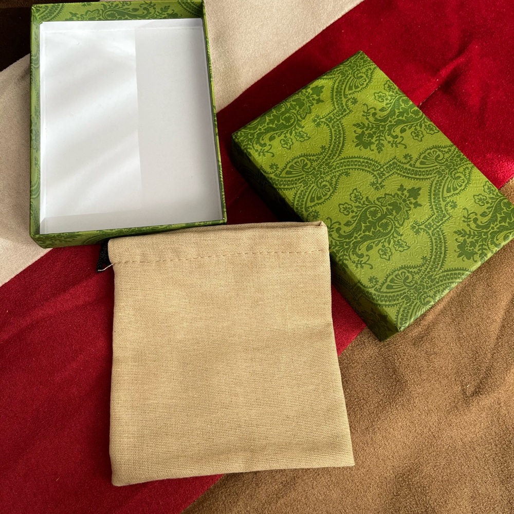 Gucci Green Decorative Box with Pouch - Picture 4 of 9